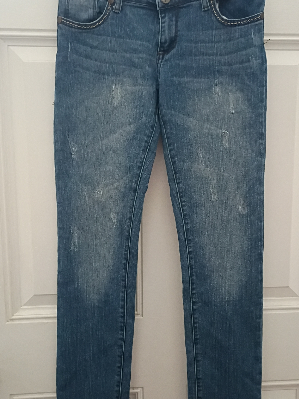 Out Of Order Slim Fit Mid-Blue Distressed Skinny Jeans for Women